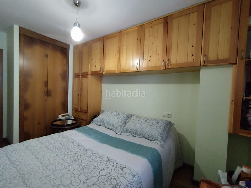 Foto ebcf80a8-203c-4ec1-ad7b-ecd05a69d6a4. Pis a Betanzos