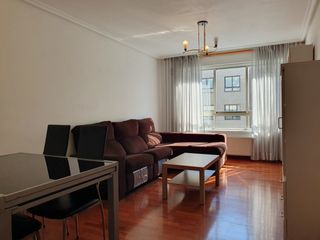 Miete Etagenwohnung  Rúa amparo lópez jean. Piso en alquiler en a corveira