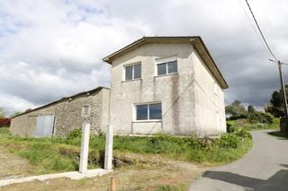 Casa en Cambre. Casa con finca en santa mara de vigo cambre