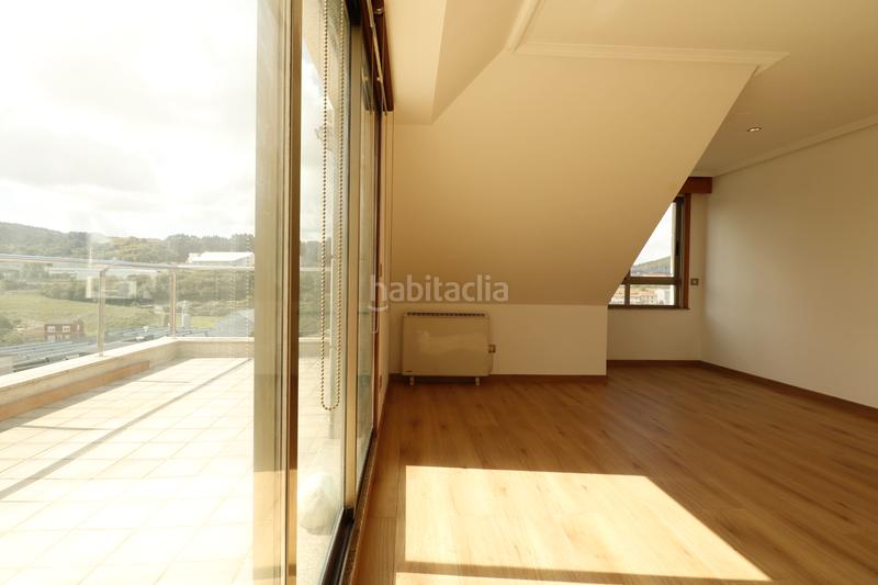 Foto f3b69f5b-74b0-4772-8fd5-e962612bcf5b. Ático en rúa juan de ciorraga 5 - bajo ático único con espectacular terraza en Coruña (A)