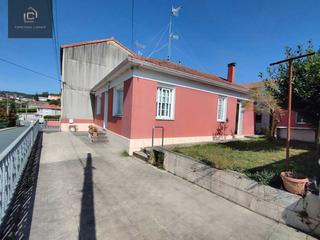 Casa  Rúa regueiro. Casa en vilaboa