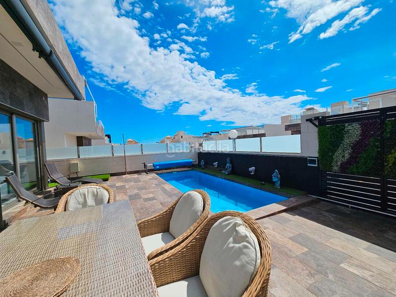 Foto 2be6dc93-9c03-43cb-8e50-00507242658c. Chalet with pool in Los Almendros Orihuela