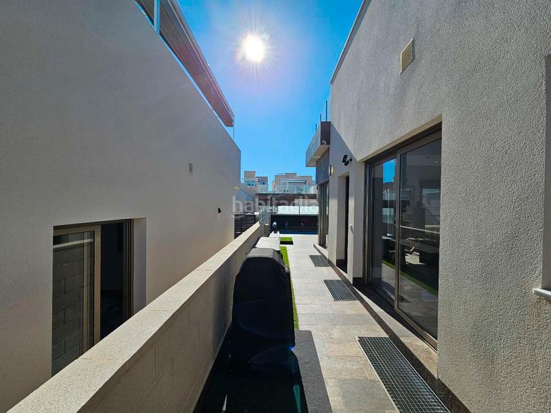 Foto 9bb0b1bc-2f49-416d-9707-510f71e1435c. Chalet with pool in Los Almendros Orihuela