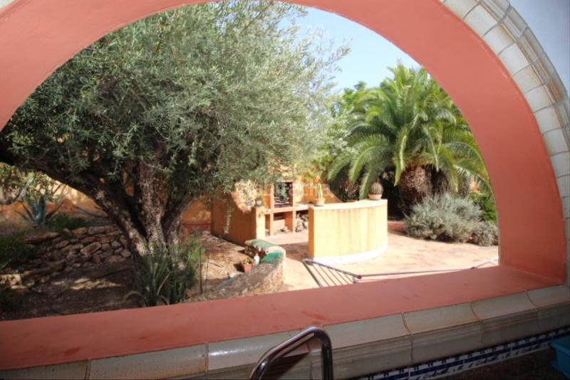 Foto 910029d0-a3f7-45fd-b26c-06e938ea6f9d. Chalet mit parking pool in Zona Carrefour - Urbanizaciones Torrevieja