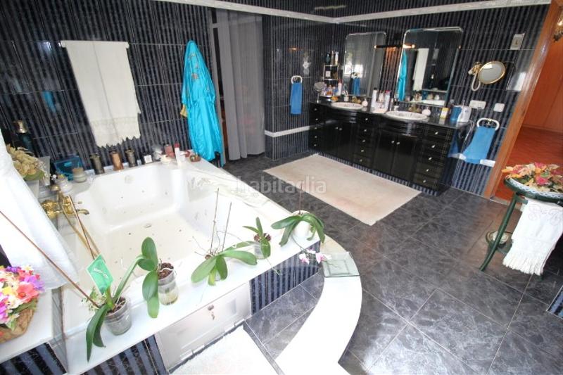 Foto d6f0142c-6998-4437-93c6-de806338b096. Chalet mit parking pool in Zona Carrefour - Urbanizaciones Torrevieja