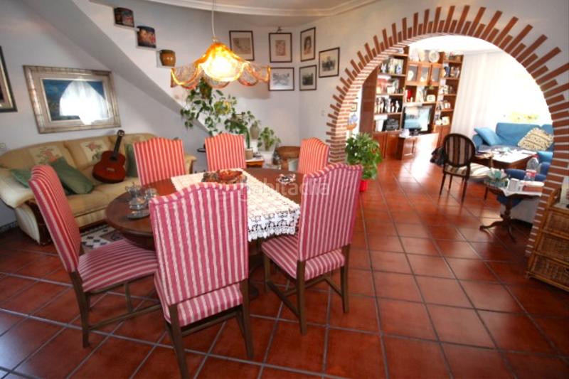 Foto b64d9eb7-985a-4a3f-b956-3290d851812c. Chalet with parking pool in Zona Carrefour - Urbanizaciones Torrevieja