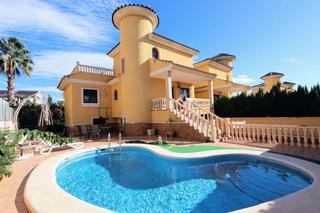 Chalet  N/a