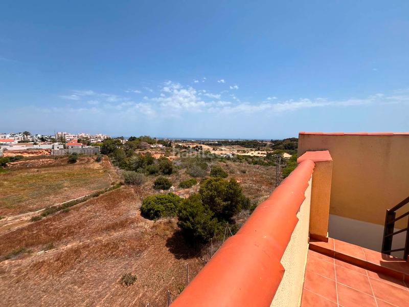 Foto 7af791c2-9d29-42f4-8423-c063666e2da1. Zweistöckige wohnung mit pool in La Regia Orihuela