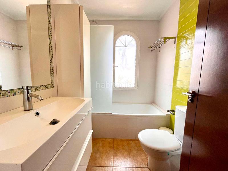 Foto 1f44b66c-5c65-4a5e-97f1-e3dac24b19e9. Chalet en Villamartín-Las Filipinas Orihuela