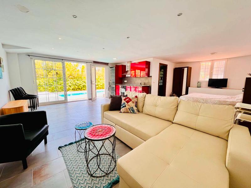 Foto 9db97de3-88a0-4bea-9e56-755a3ec9774f. Xalet amb calefacció piscina a Villamartín-Las Filipinas Orihuela