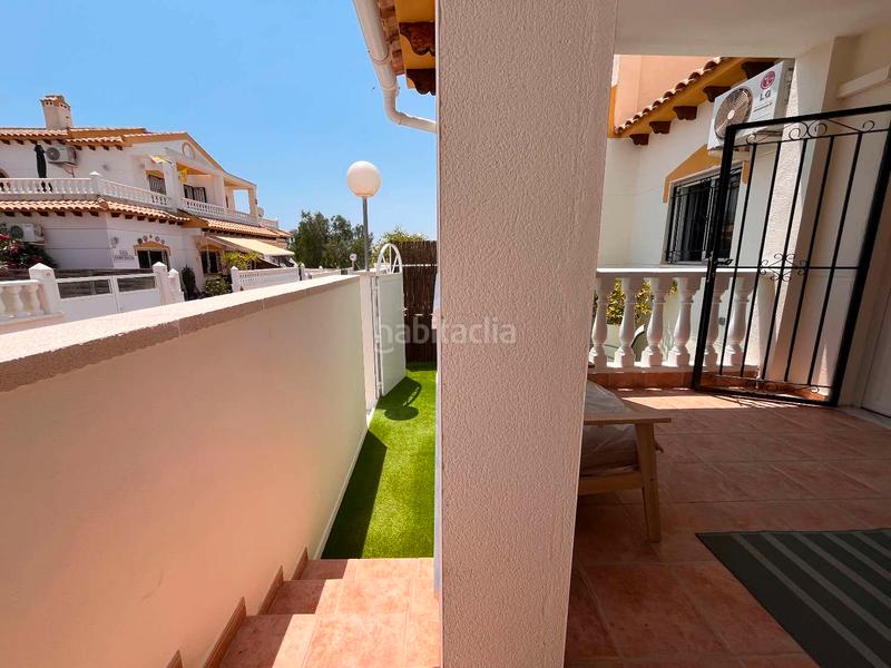 Foto f72bb806-89e8-4a69-96eb-5ebc0d829d7b. Casa amb piscina a Los Balcones y los Altos Orihuela