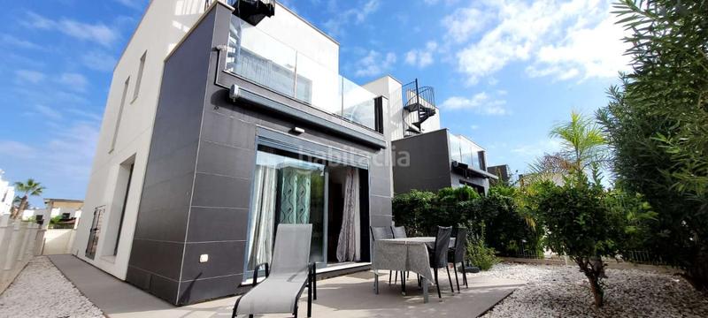 Foto 043f8944-e888-45ed-8e0e-473f399fef77. Chalet en Los Balcones-Los Altos Torrevieja