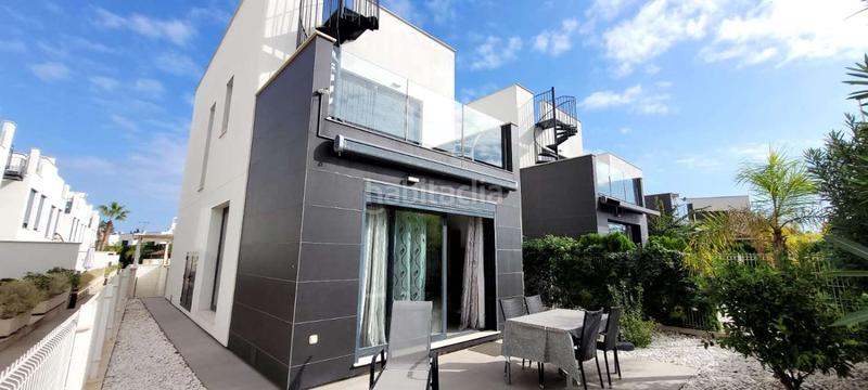 Foto 6a4963a4-fb3a-4a87-a7a9-510a37f1a3d1. Chalet en Los Balcones-Los Altos Torrevieja