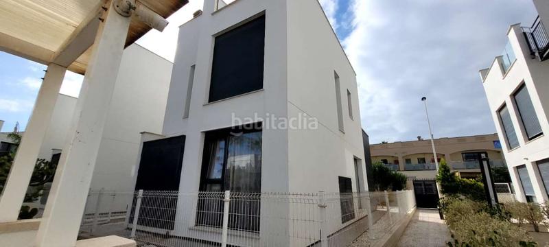 Foto dbe2d62b-1534-4864-8e63-cbfa8c63f879. Chalet en Los Balcones-Los Altos Torrevieja