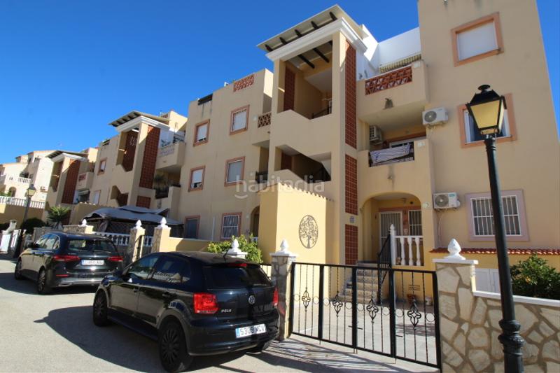 Foto c973d92f-d6da-47ae-a45b-4f03cab06dac. Apartment with pool in Villamartín-Las Filipinas Orihuela