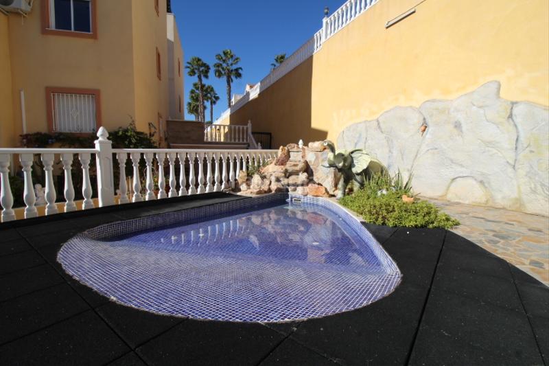 Foto e52d14e5-66e8-4a76-af3b-8444c6137814. Apartment with pool in Villamartín-Las Filipinas Orihuela
