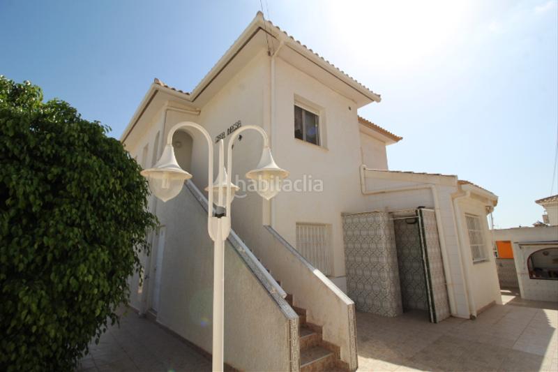 Foto 77b54b6d-9884-4966-9a20-1eb7010aeb32. Chalet en n/a en Villamartín-Las Filipinas Orihuela