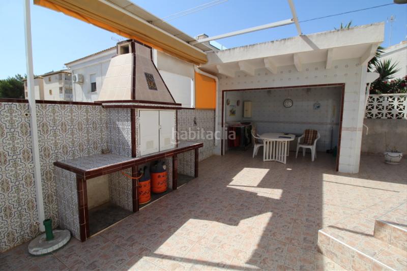 Foto f332200f-cb29-43a4-ad2e-ac3e5475bca3. Chalet in n/a in Villamartín-Las Filipinas Orihuela