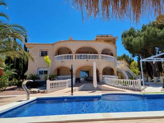 Chalet  N/a