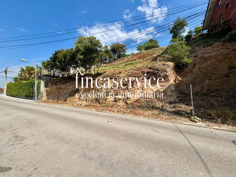 Foto 68d28ce0-1e11-44f7-9eb5-d583588e3bf7. Terreny residencial a Torrelles de Llobregat