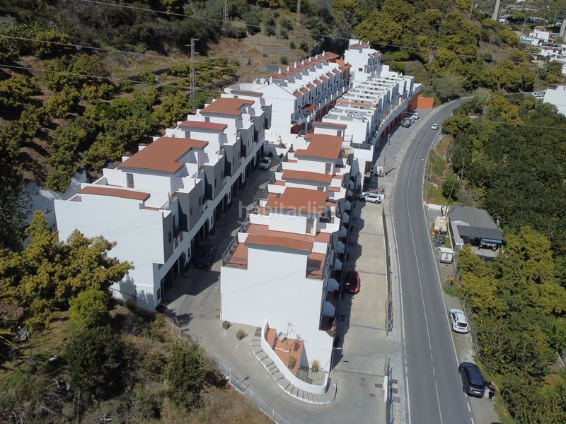Foto 45e4a1b7-d6eb-4284-836b-ff1e9d570e0a. Casa adossada a de torrecuevas a Torrecuevas - Lomas del Gato Almuñécar