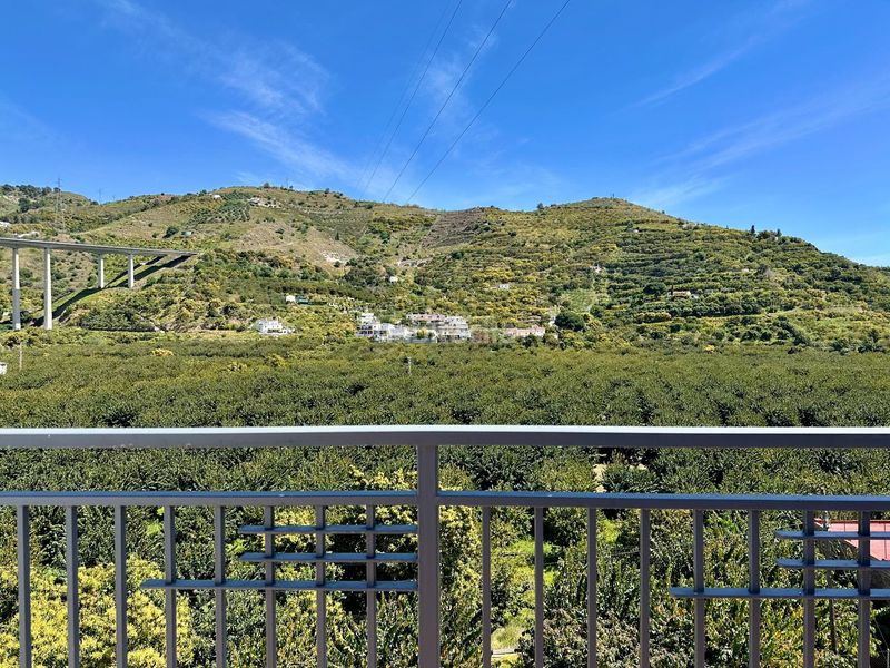 Foto a05be056-f77a-4942-8af8-c52e4c6a76b3. Casa adossada a de torrecuevas a Torrecuevas - Lomas del Gato Almuñécar
