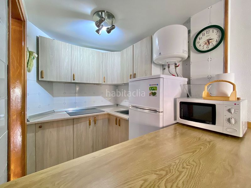 Foto a3e89a33-9512-452e-ba88-bed0653203a4. Apartament a Almuñecar centro Almuñécar