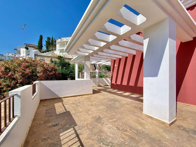 Foto 4bf2527d-c32a-43ca-8ce6-74b068de3c31. Casa con piscina in Cotobro Almuñécar