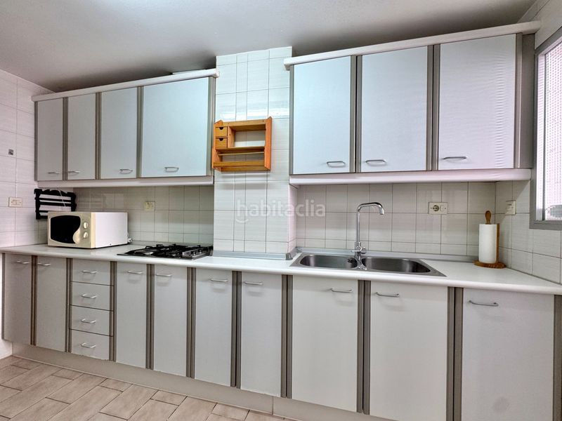 Foto 35b47192-7e3d-4d96-9bf4-912bfab3d1c1. Apartament a bikini 14 a Almuñecar centro Almuñécar