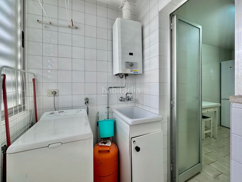 Foto ef4c3bdc-c2e0-492a-8581-81e1d95214e9. Apartament a bikini 14 a Almuñecar centro Almuñécar