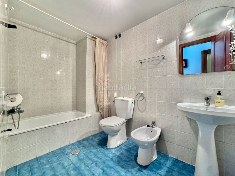 Foto f819c761-91b3-4808-9bb8-defdbe73026e. Apartament a bikini 14 a Almuñecar centro Almuñécar