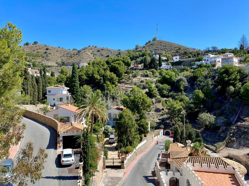 Foto c21875a9-ca89-4fa1-87d4-41a78516ba3f. Xalet amb calefacció aparcament piscina a Cotobro Almuñécar