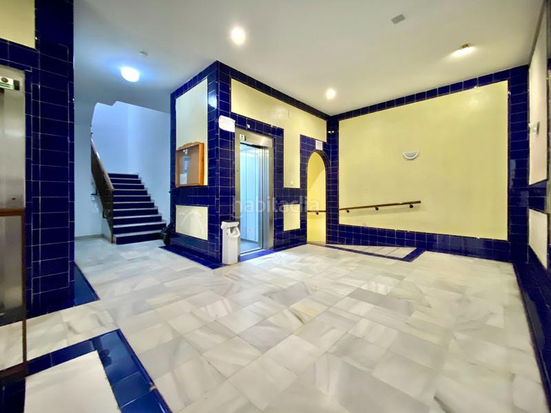 Foto 22a7d3e3-d4d7-4e91-ad5b-44e79414724f. Alquiler apartamento en san cristobal 18 040 urb. jardines de mariote en Almuñécar