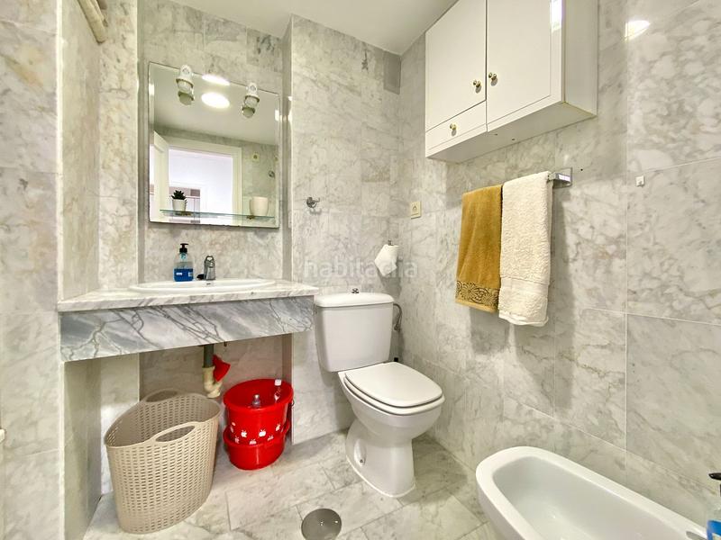 Foto ed6cd476-2616-476d-8a4c-46db4d4545a6. Alquiler apartamento en san cristobal 18 040 urb. jardines de mariote en Almuñécar