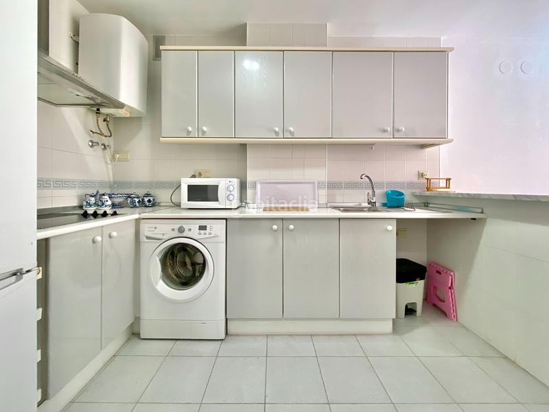 Foto 28a0e67b-f4a7-4bdf-84a1-f29b1a37528e. Location appartement dans san cristobal 18 dans Almuñecar centro Almuñécar