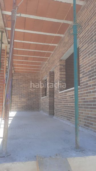 Foto cc48a212-4835-4739-8706-d0b7b8680b42. Casa pareada en Casar (El)