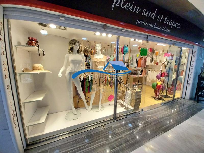 Foto 5cc5d1f8-971c-449a-883a-31bce73fa0c7. Local comercial a just marlés vilarrodona 1 a Centre Lloret de Mar