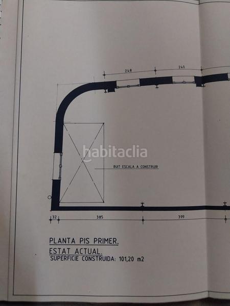 Foto 3bba03a0-044b-48f7-8a41-c2cabb61f319. Edificio  en venta . en Canet de Mar