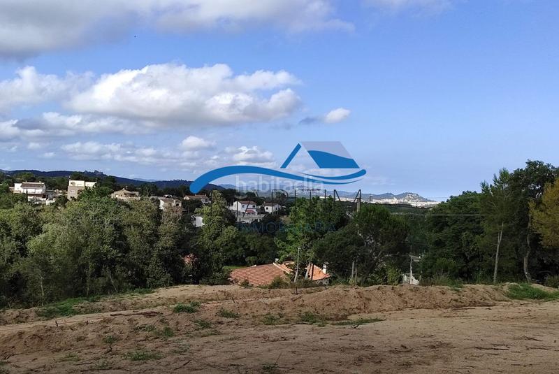 Foto 21af67cc-f275-4f16-9787-bd58a2d1338e. Terrain résidentiel dans les flors 1 dans Palafolls