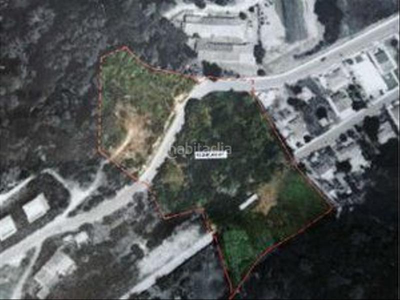 Foto 55cdad63-a823-4fa4-b2a9-9d557b6e9ce0. Terrain résidentiel dans les flors 1 dans Palafolls