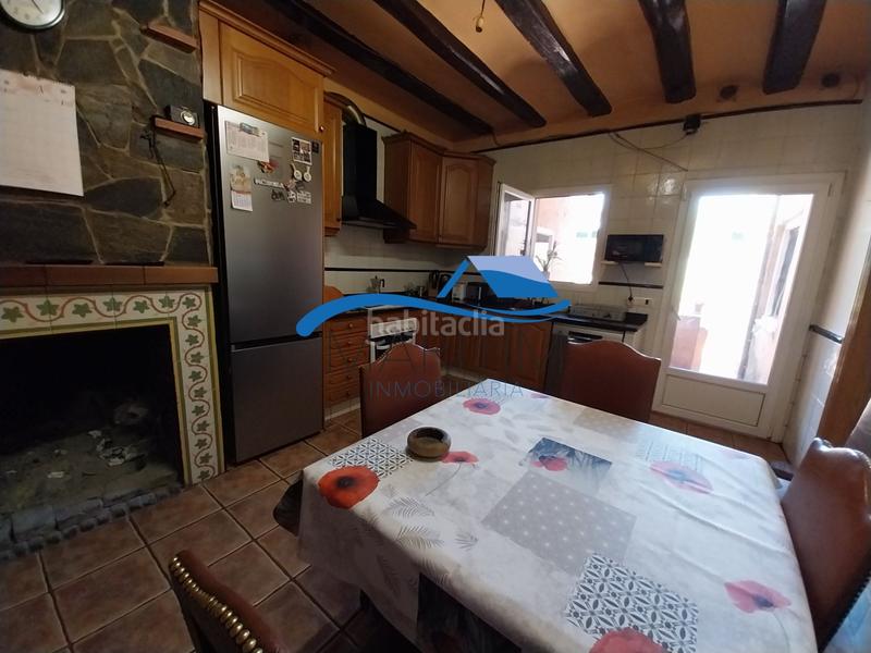 Foto 6db3a33d-2528-4122-b5c0-0edf9c3fb2f5. Casa  en venta , 5 dormitorios. en Santa Coloma de Farners