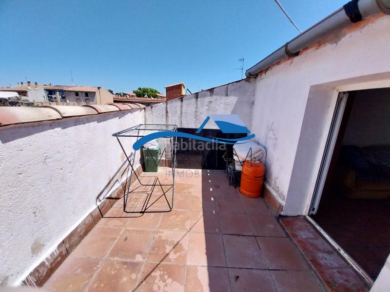 Foto c16499f8-190a-440e-911c-c9059a92418d. Casa  en venta , 5 dormitorios. en Santa Coloma de Farners