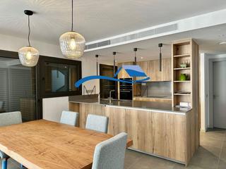 Maison  València. Casa en venta en los pinares, 4 dormitorios.