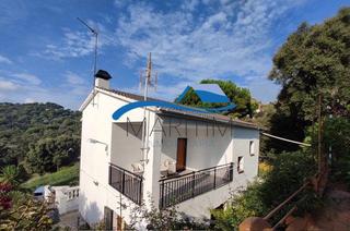 Casa a Maresme 28. Casa en venta en sant cebrià de vallalta, 5 dormitorios.