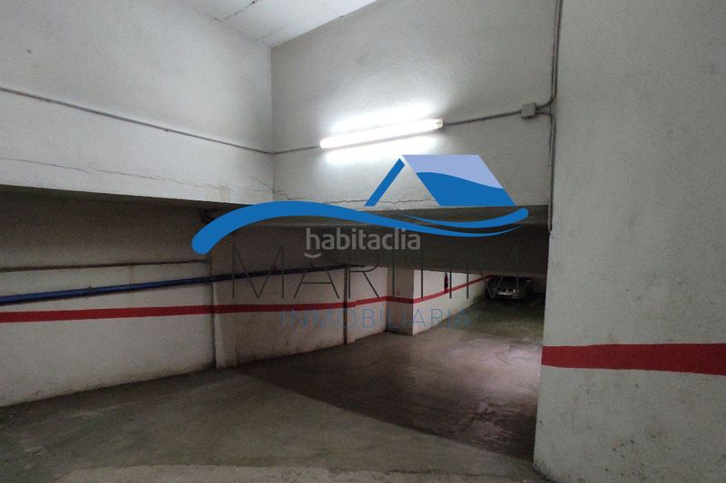 Foto 493fdc61-4c62-4381-ae91-a70162663387. Aparcament cotxe a Centre Pineda de Mar