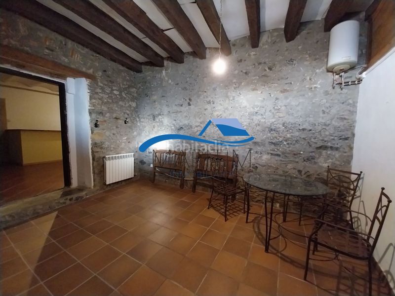 Foto 094517b7-37a8-47ad-91de-1288b0756284. Casa amb calefacció aparcament a Centre Pineda de Mar