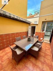 Casa aparellada a Los Molinos