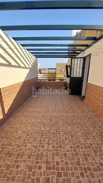 Foto d767f94a-ee4f-4013-9040-a3e6eca4458a. Casa amb aparcament a Los Molinos Alcalá de Guadaira