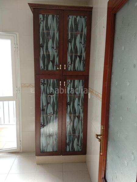 Foto cd29925e-49d3-45c2-b14a-b5fb08dd5940. Affitto appartamento con parcheggio in Centro Alcalá de Guadaira