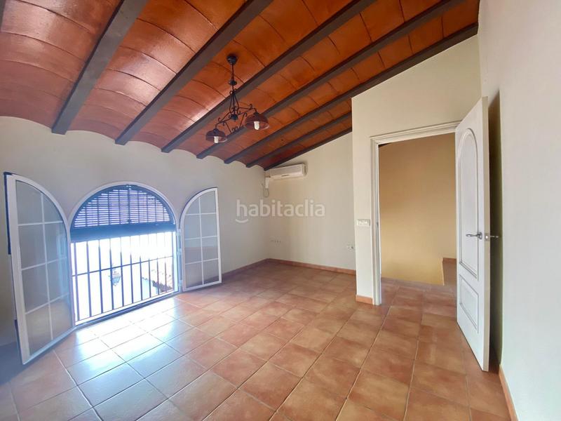 Foto a9374609-6010-424f-98cf-ee16b93a9bda. Maison avec chauffage dans Centro Alcalá de Guadaira